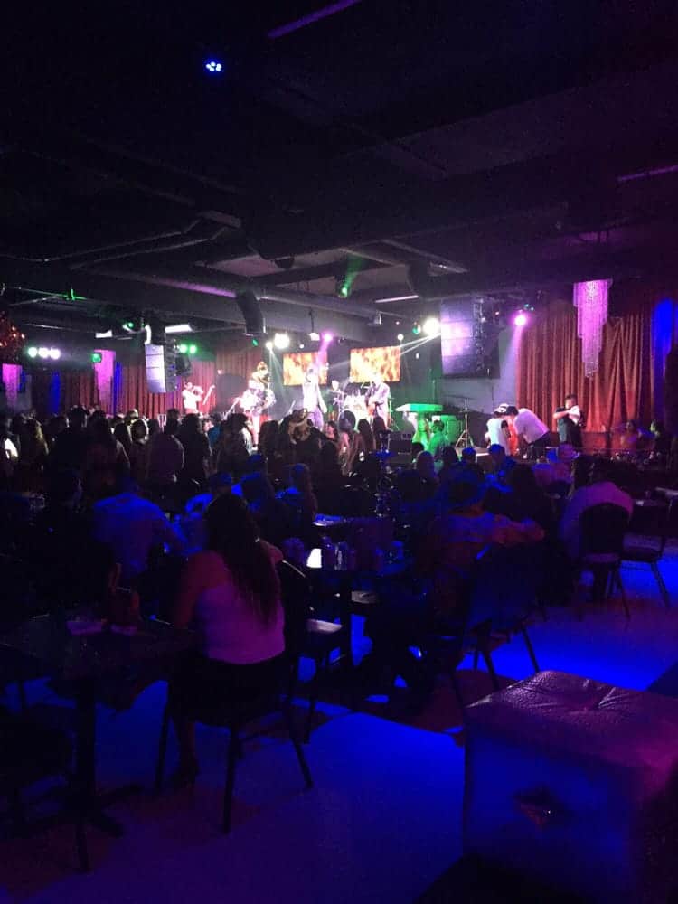 Buffalo Wild Wings Grill & Bar Moreno Valley • Official Info [2023