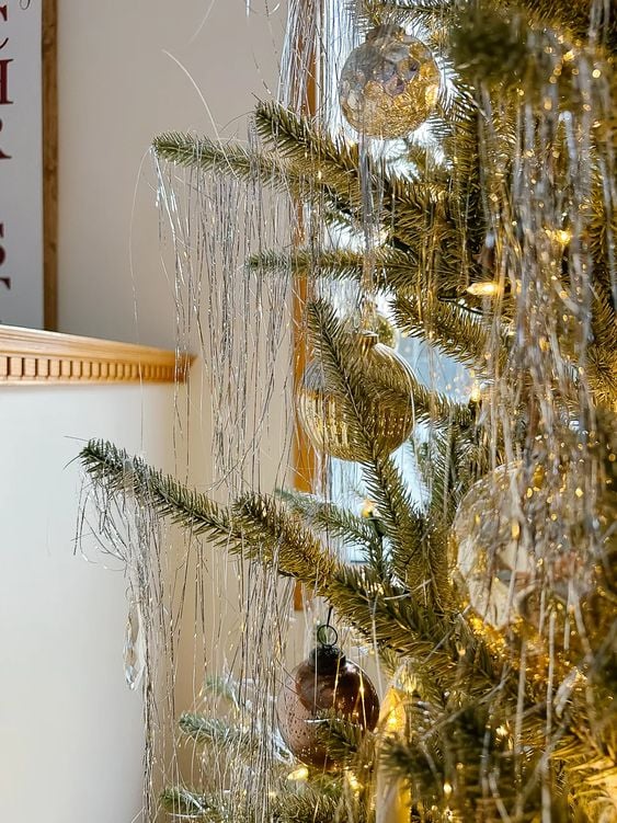 20 Fun Tinsel Christmas Tree Ideas Nikki's Plate