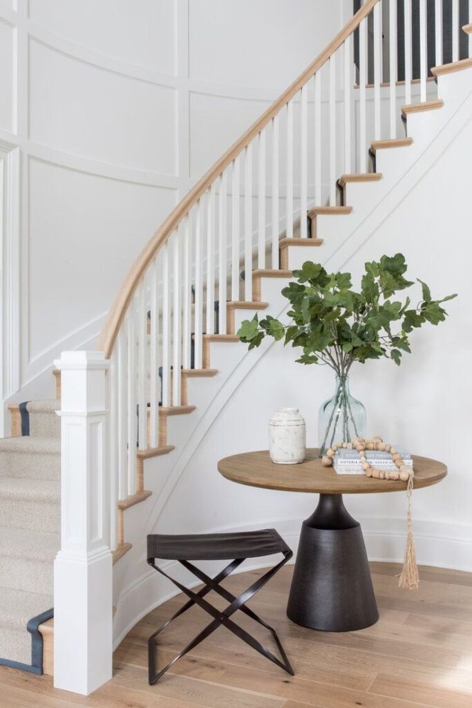 25 Perfect Round Entryway Table Ideas Nikki's Plate