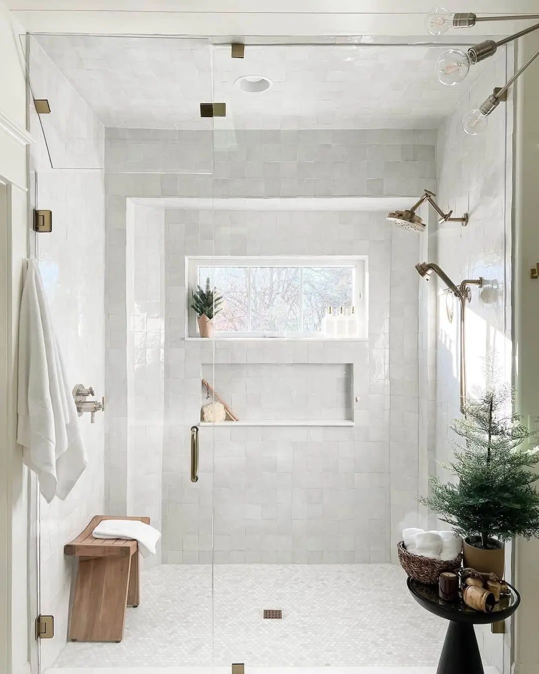 25 Window in Shower Ideas to Brighten Your Bathroom NP