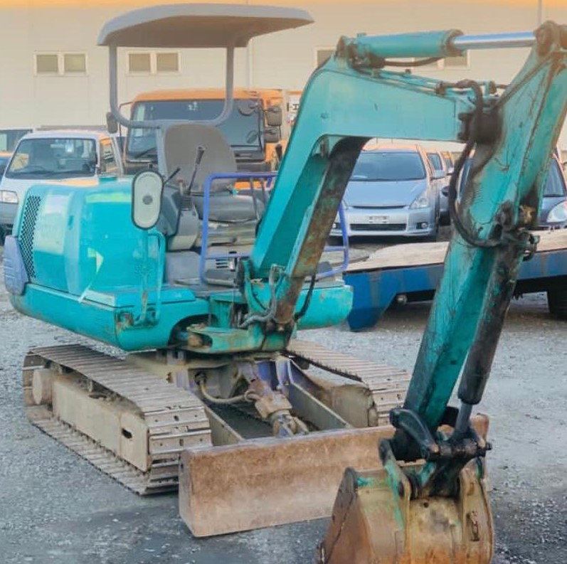 Komatsu PC307 Nippon Trucks