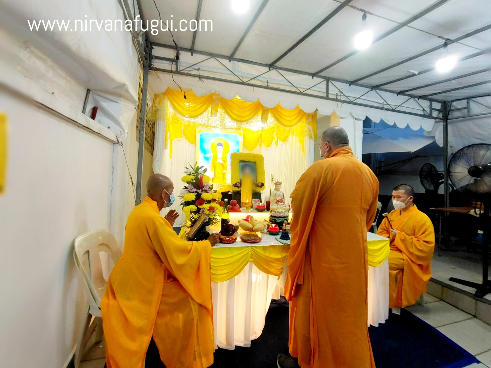 The Benefits of Choosing a Funeral Parlour