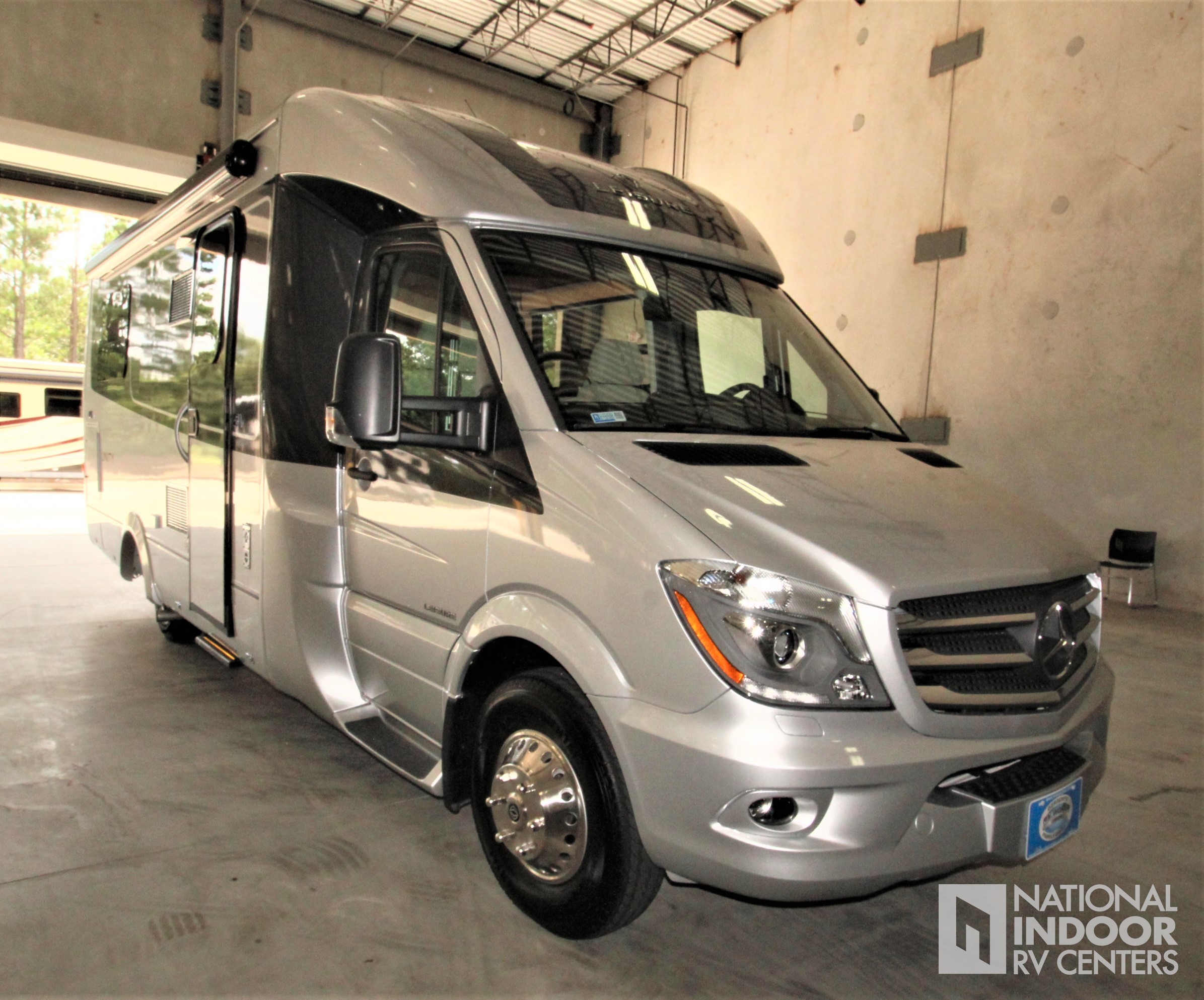 Used 2018 Leisure Travel Vans Unity 3364CC Atlanta NIRVC