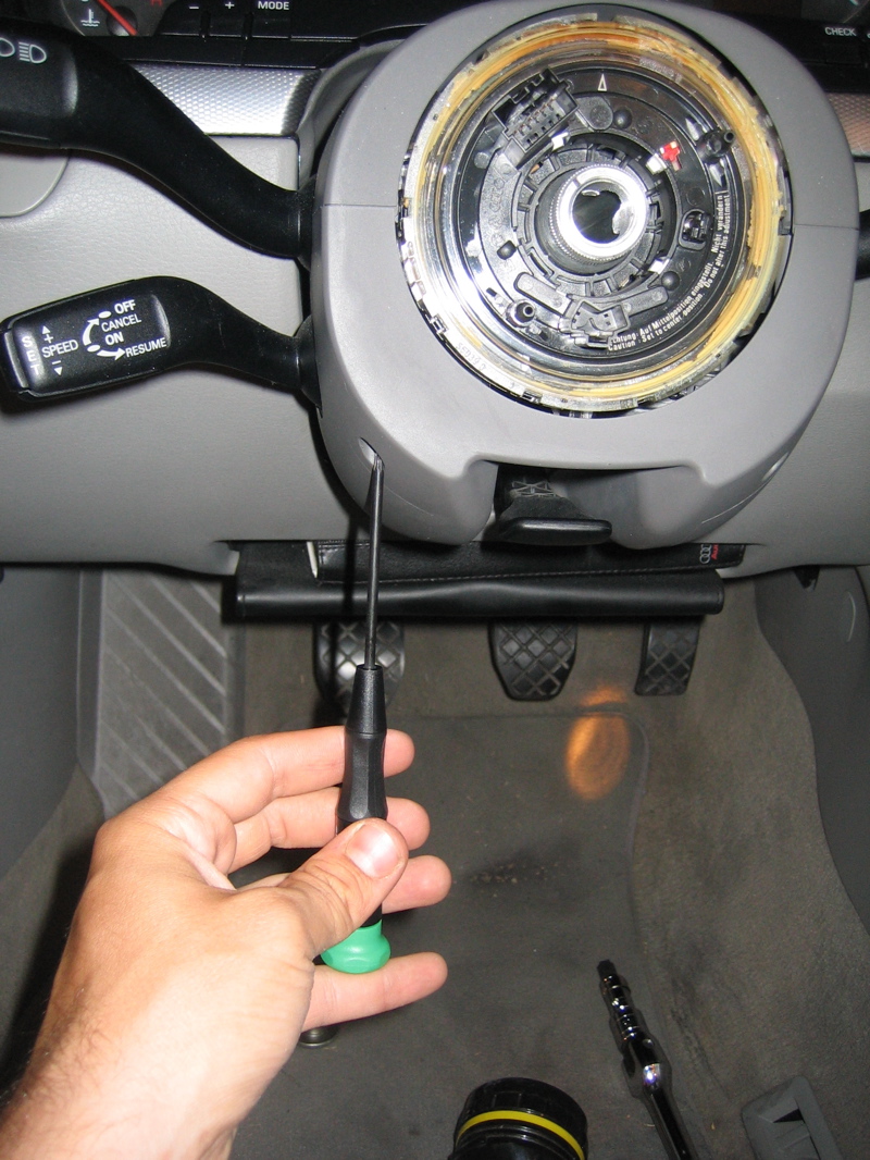 B7 MultiFunction Steering Wheel into 2002 Audi 24...