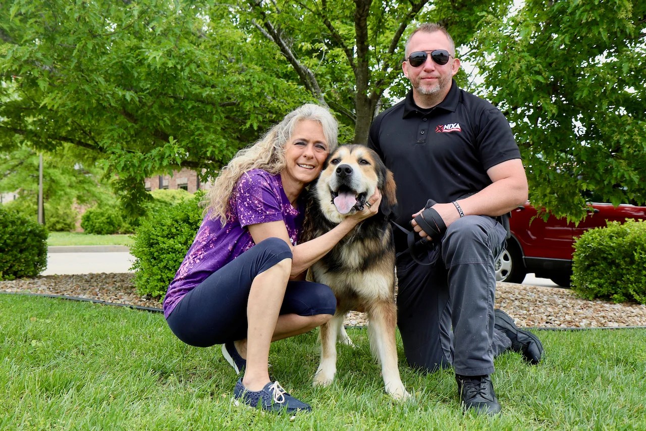 4 the Love of K9s Dog Rescue Helps Nixa Animal Control with 1,000 Dogs