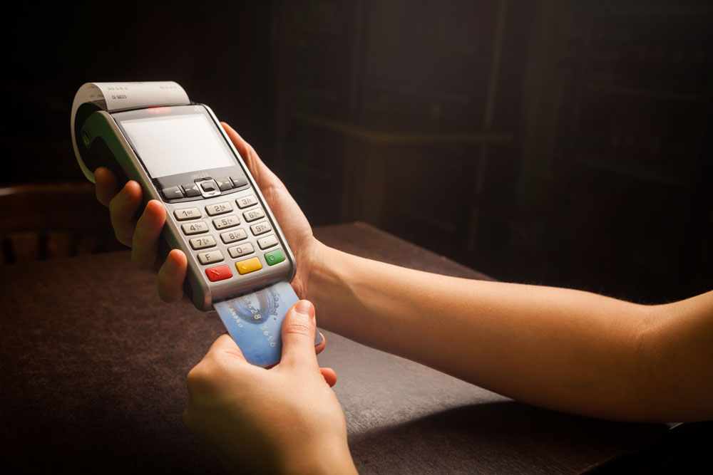 Credit card processing equipment credit card processing