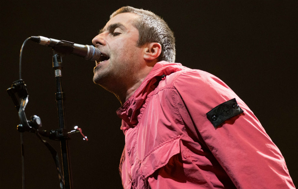 Watch as flares are set off in the crowd to mark Liam Gallagher's