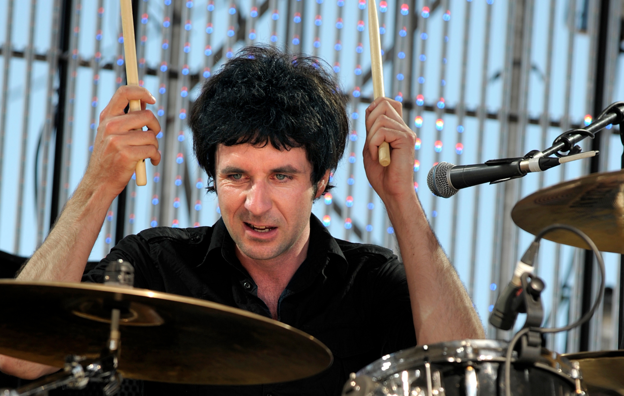Mike Noga, former drummer of The Drones, has died at 43 NME Australia