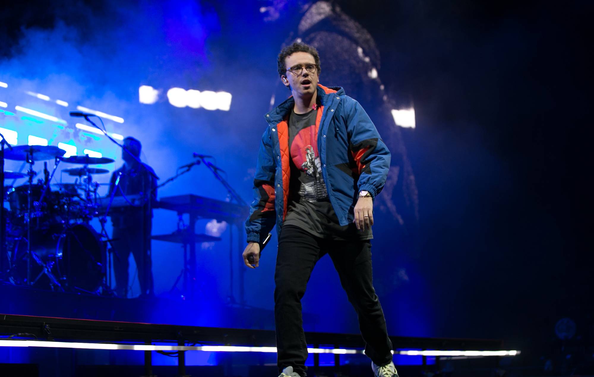 Logic ends his retirement from music "I'm back"