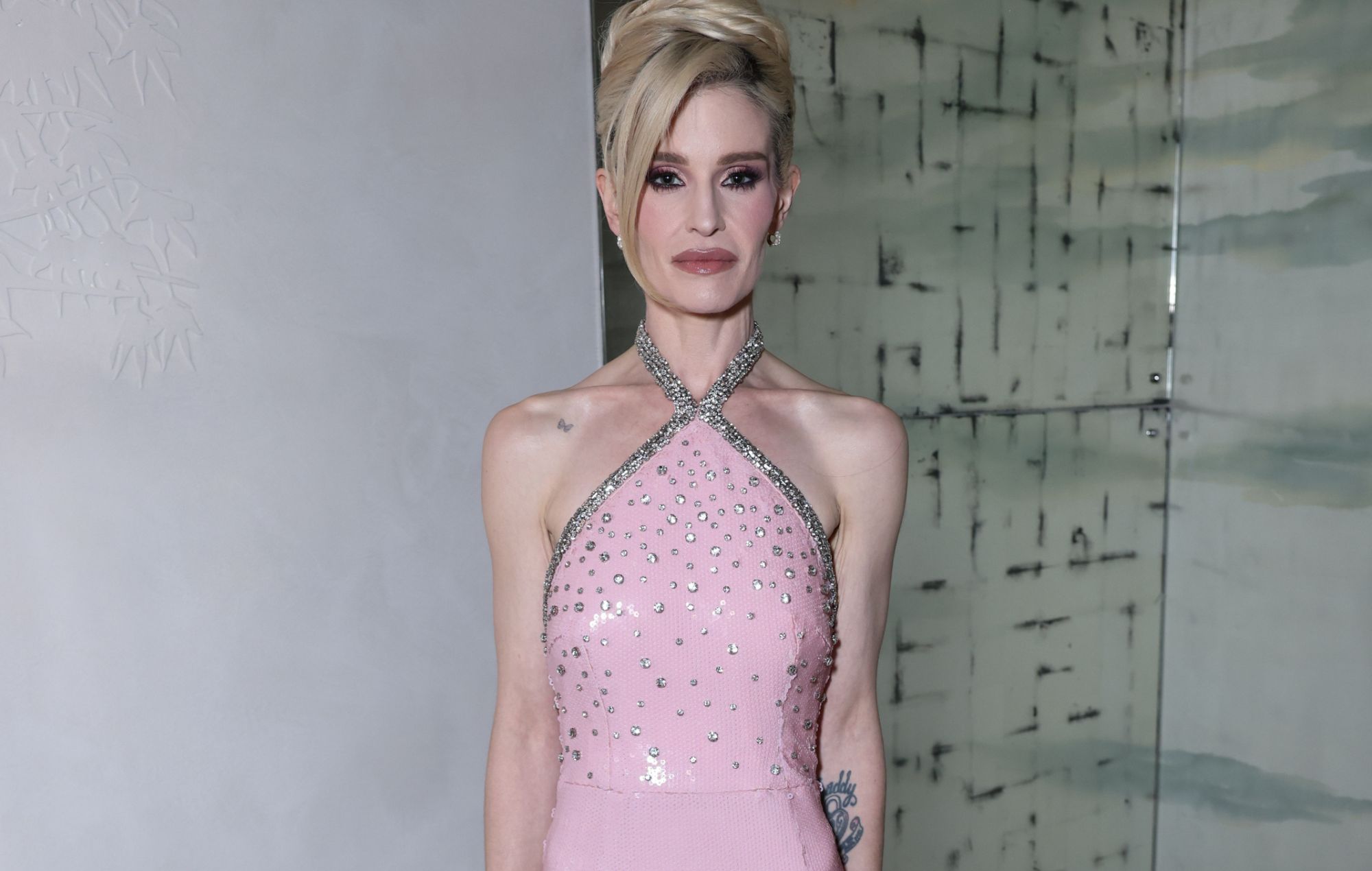 Kelly Osbourne hits back at critics of her dramatic weight loss after