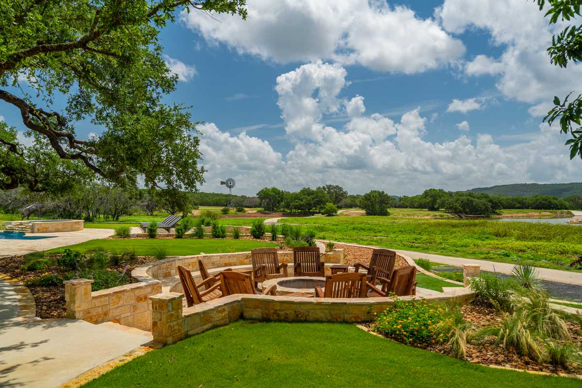 Exclusive Corporate Texas Hunting Lodge Nocona Ranch