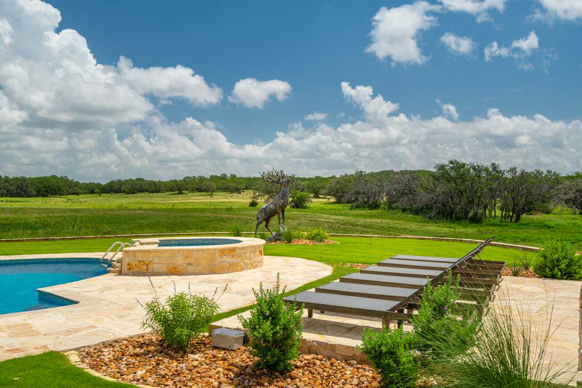 Exclusive Corporate Texas Hunting Lodge Nocona Ranch