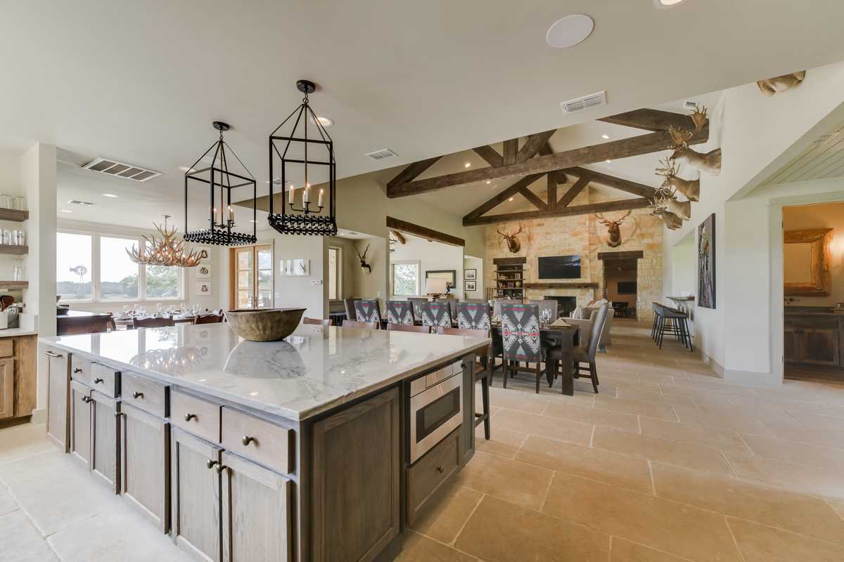 Exclusive Corporate Texas Hunting Lodge Nocona Ranch