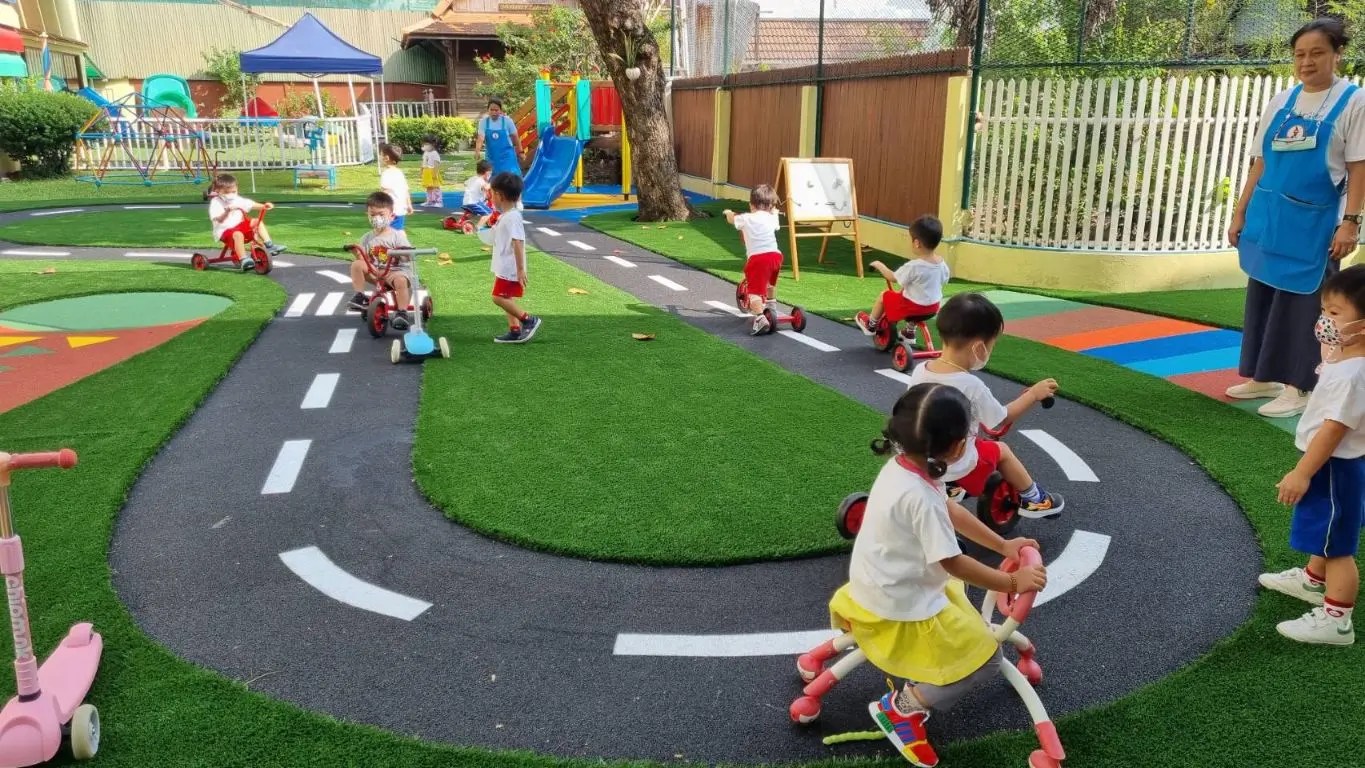Discover 10 Playground Games for Young Children