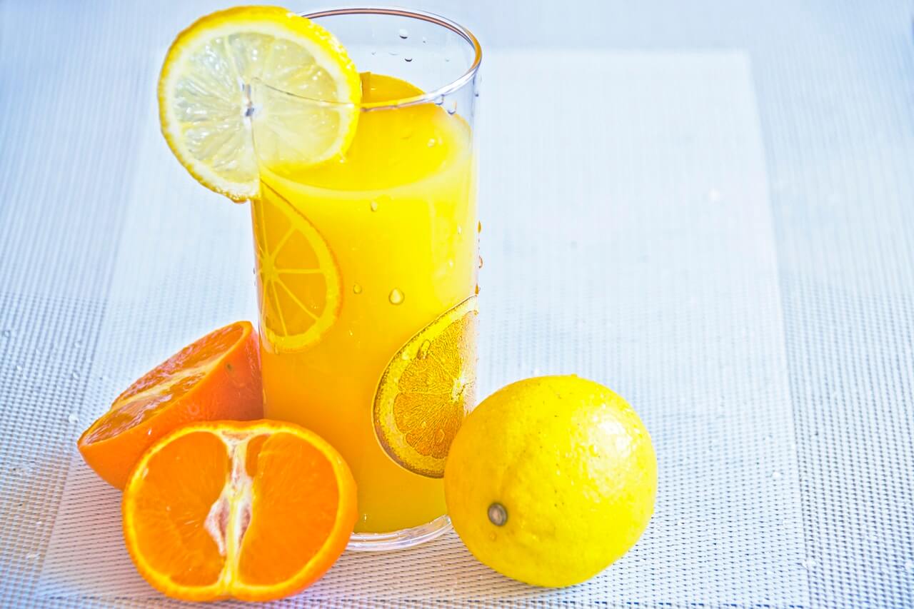 5 Drinks That Are Healthy For You (Besides Water)