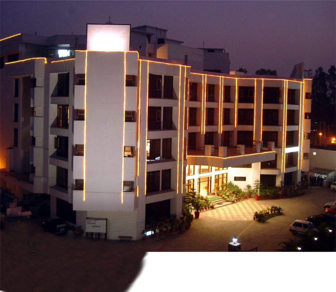 05 Best Dehradun Hotels For Holidays Nomadic Foot