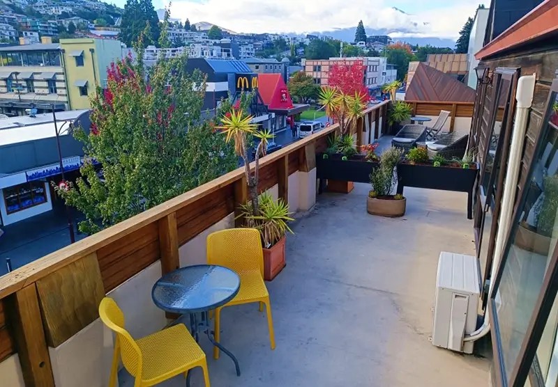 The 8 Best Hostels in Queenstown, New Zealand (2024)