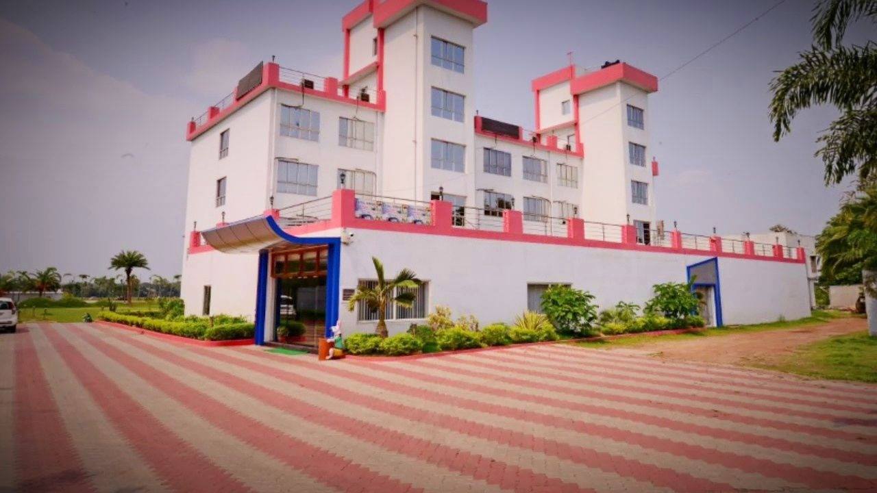 Diamond Harbour Resort that Offers Highest Value for Your Money