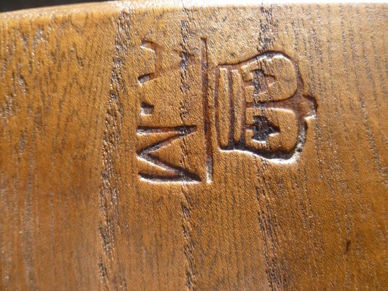 Antique Rocking Chair Value (Identification & Price Guides) (2023)