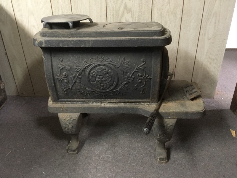 Antique Wood Stove Value (Identification & Price Guides)