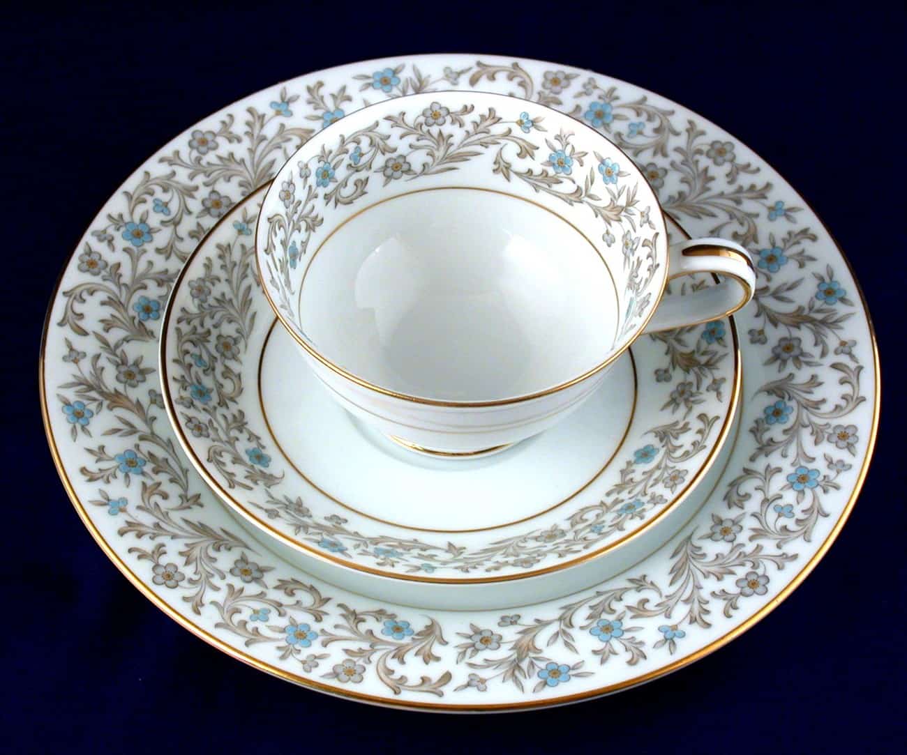 Vintage Noritake China Patterns With Gold Trim Value (Identification & Price Guides)
