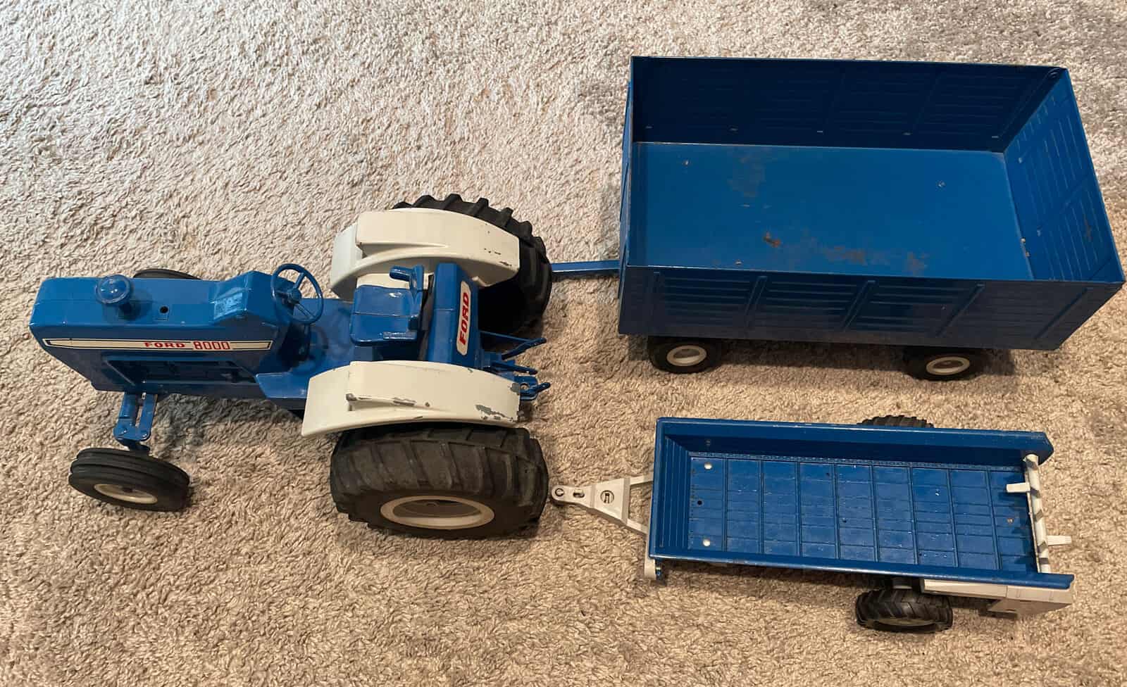Antique Toy Tractors Value (Identification & Price Guides)