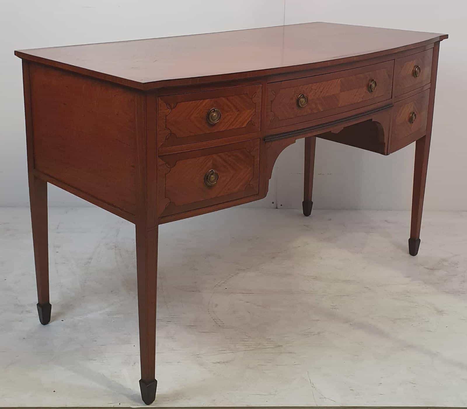 Antique Dressing Table Value (identification & price guides)