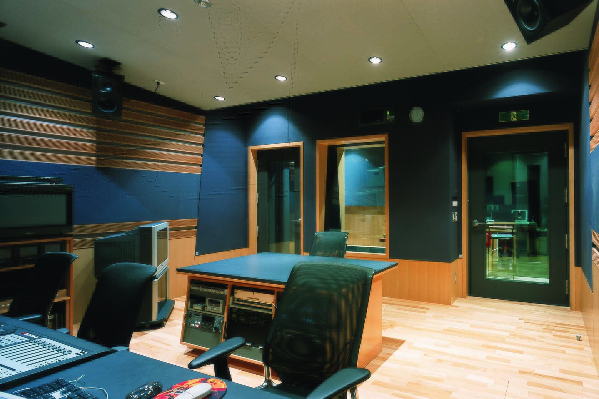 Sony Music Entertainment Japan nonzero\architecture Peter