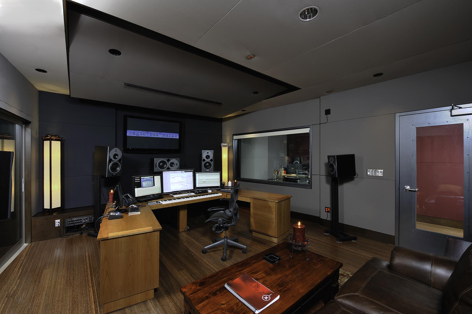 Remote Control Productions 1537 nonzero\architecture Peter