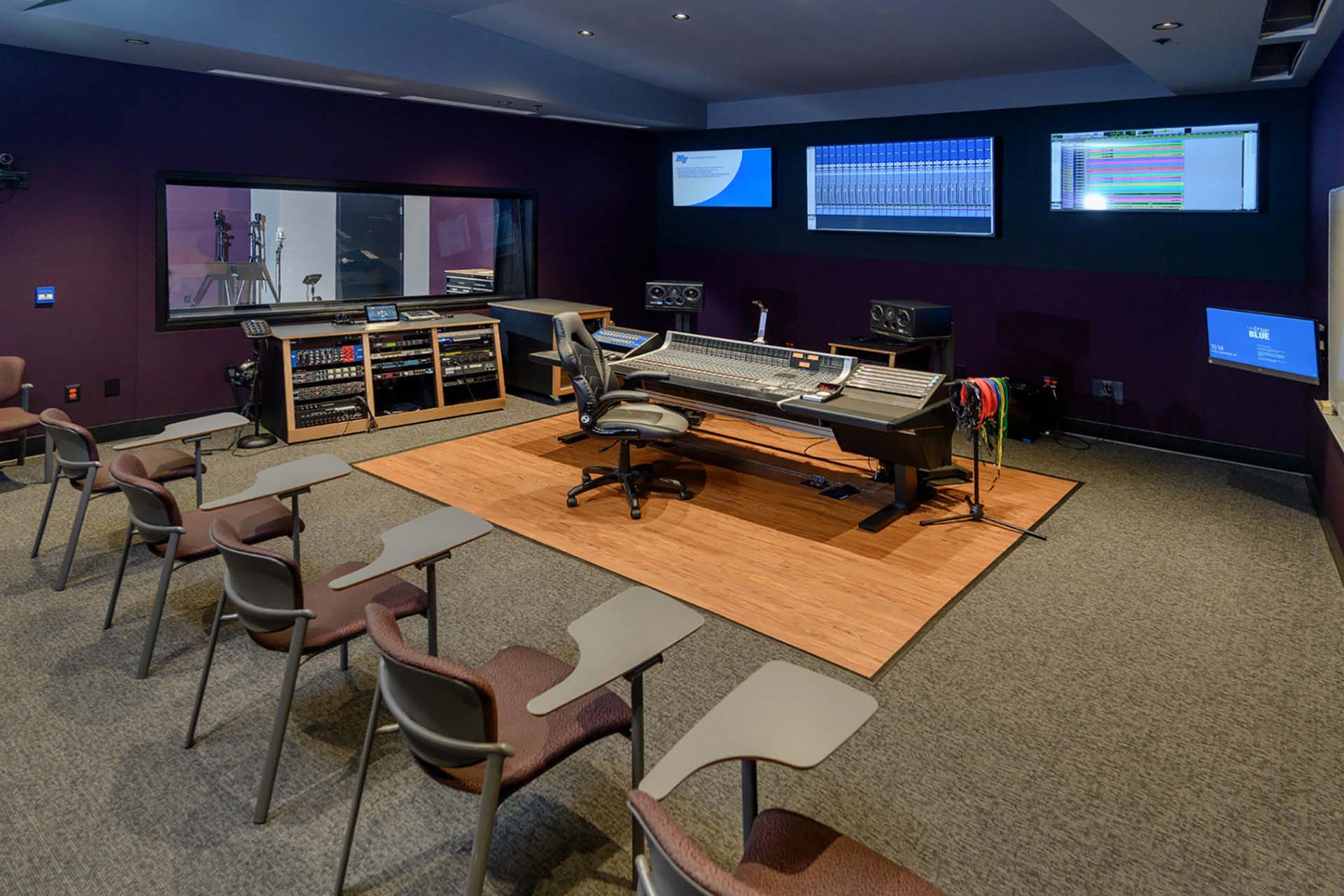 MTSU Studios D & E nonzero\architecture Peter Grueneisen FAIA