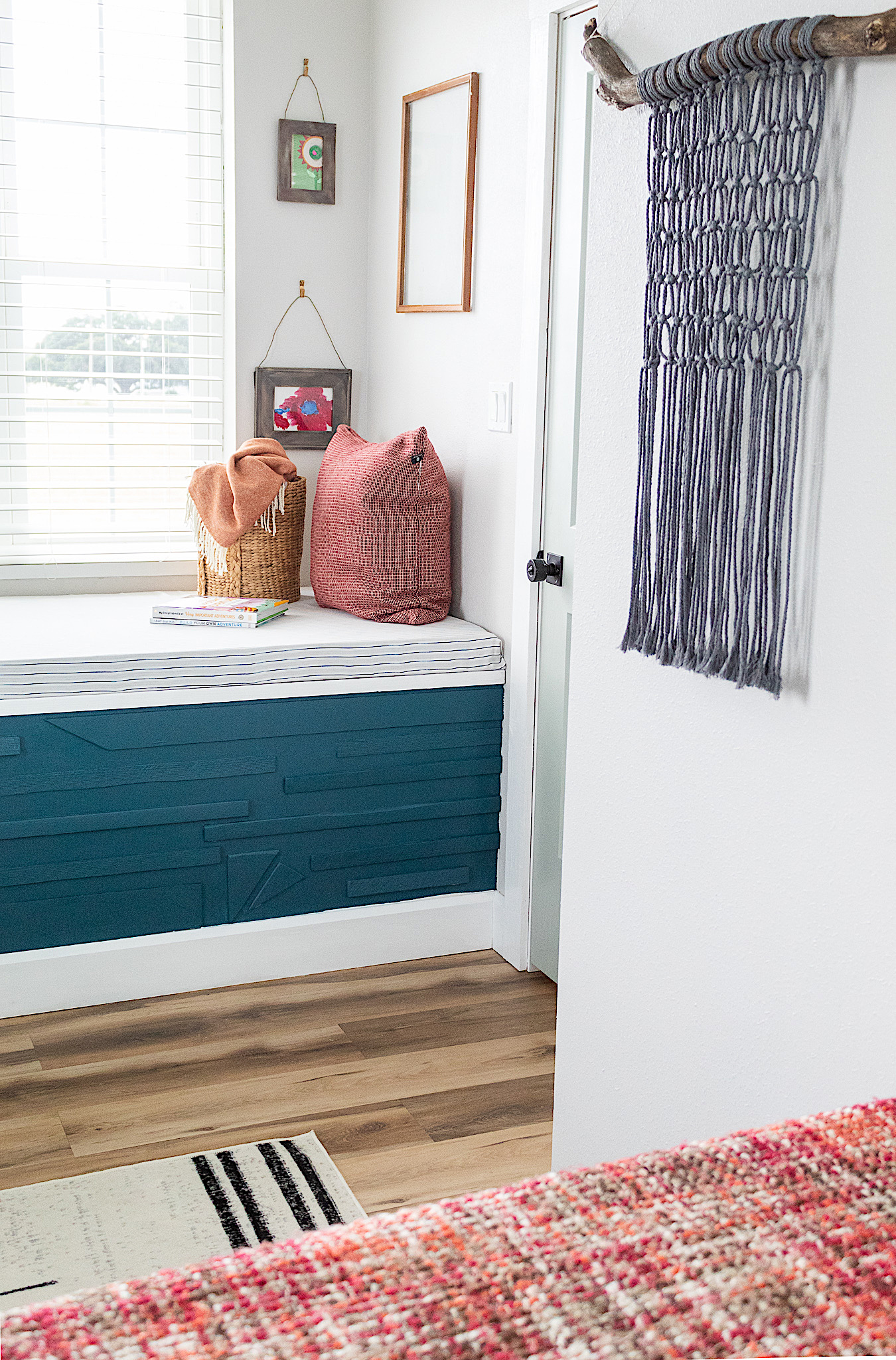 Window Seat Update/Create A Cool Pattern With Trim Nooks In Bloom