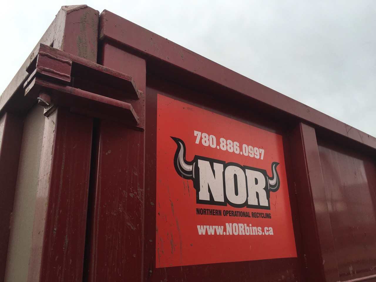 NOR Waste and garbage disposal bins company serving Edmonton and