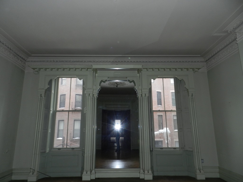 Nor'East Architectural Salvage of South Hampton, NH. Antique Building Materials for Restoration