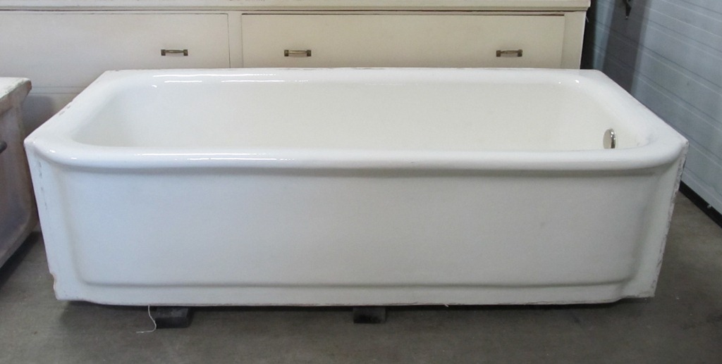 Nor'East Architectural Salvage of South Hampton, NH. Antique Building