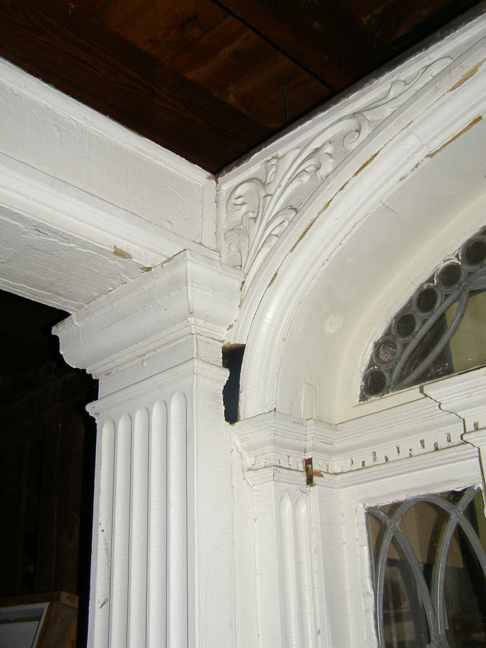 Nor'East Architectural Salvage of South Hampton, NH. Antique Building