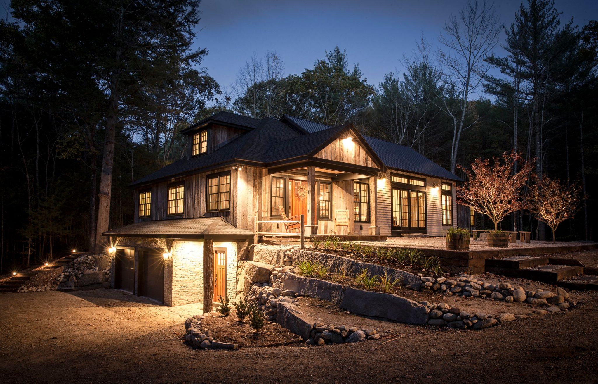 Nor'East Architectural Salvage of South Hampton, NH. Antique Building