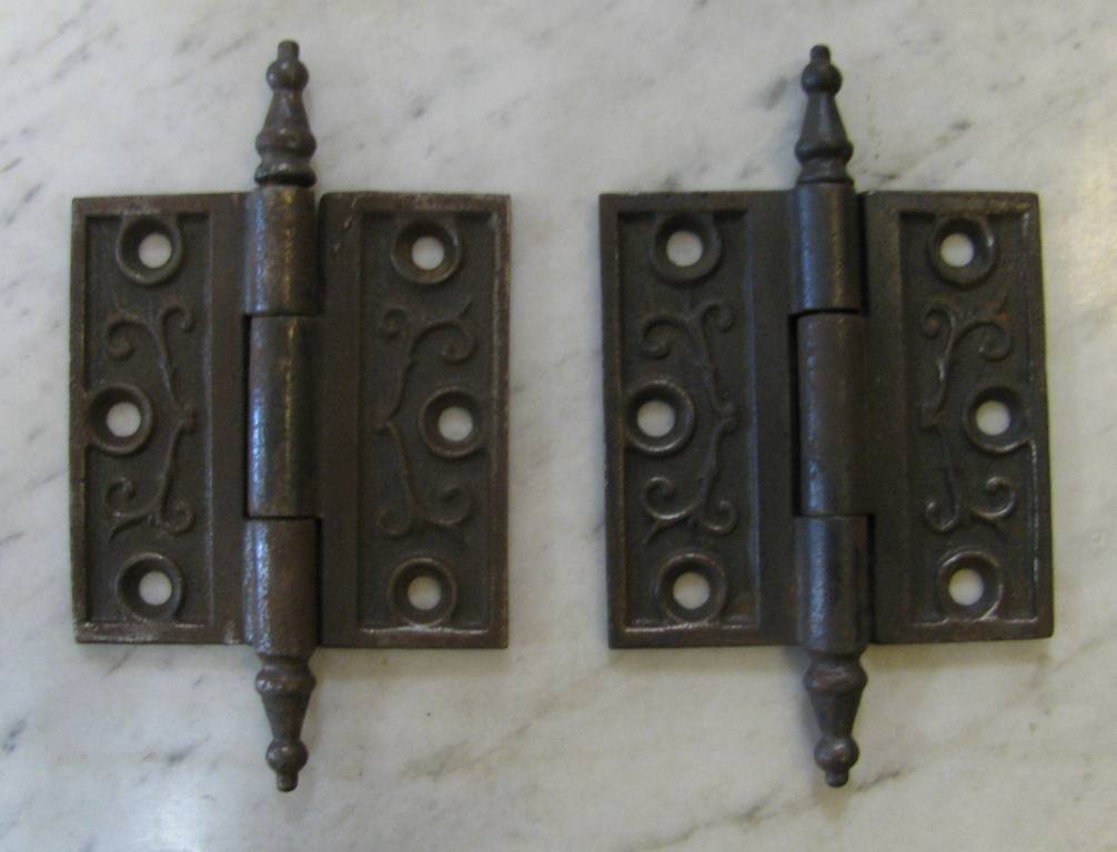 Nor'east Architectural Salvage Antiques of South Hampton, Nh.. Hardware