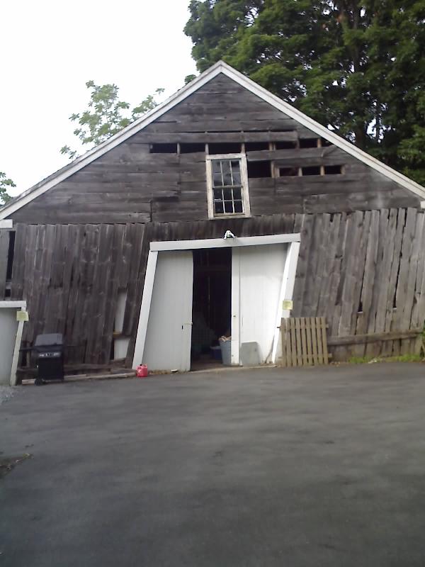 Nor'East Architectural Salvage of South Hampton, NH. Antique Building