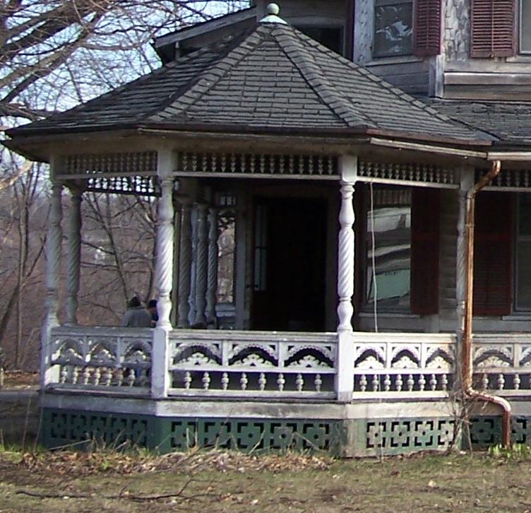 Nor'East Architectural Salvage of South Hampton, NH. Antique Building Materials for Restoration