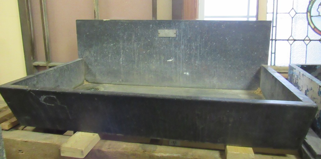 Nor'East Architectural Salvage of South Hampton, NH. Antique Building