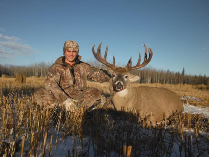 Trophy Alberta Whitetail Hunts Guided Whitetail Hunts Canada