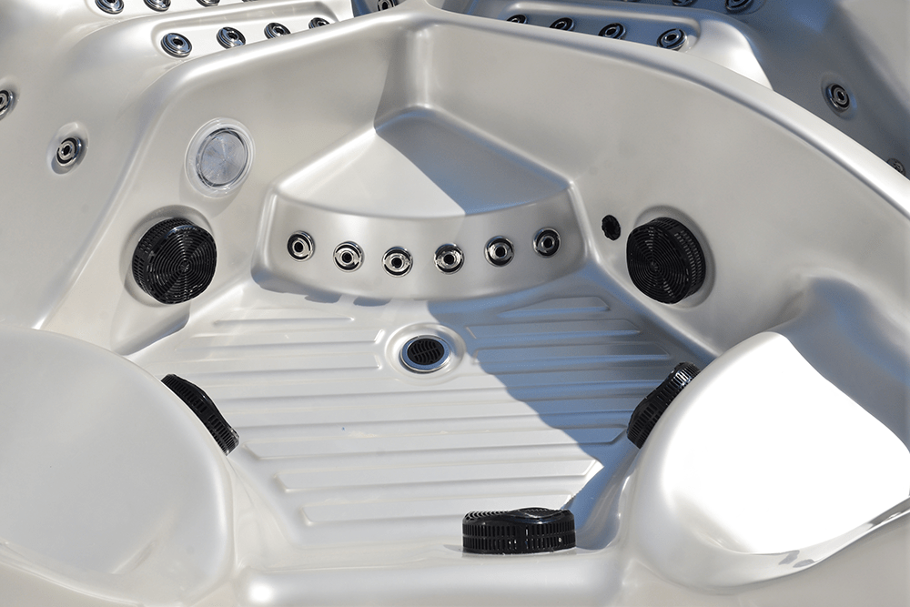 Muskoka LS 5Person Portable Hot Tub Northern Spas