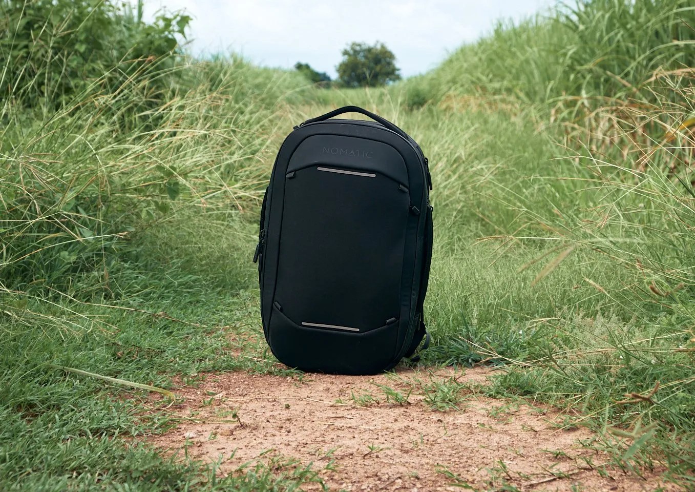 Nomatic Navigator Pack 15L Review (Best EDC Bag?) North of Known