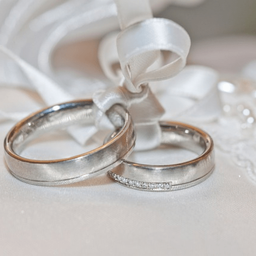 A Guide to Shaped Wedding Rings