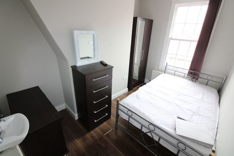 St Wilfrid Street, PRESTON, Lancashire PR1 2US, 4 bedroom, Terraced