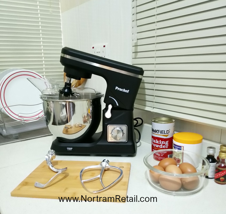 Pro Chef Food Stand Mixer 800W, 5L Bowl4in 1 Beater, Whisk, Dough Hook and Splash Guard