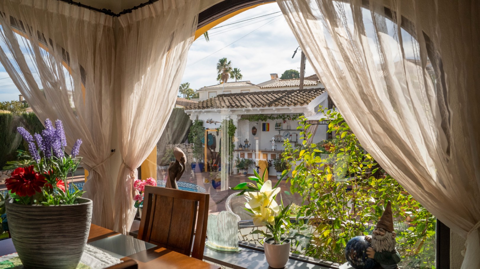 Well maintained villa in Foya Blanca Ref NO5165