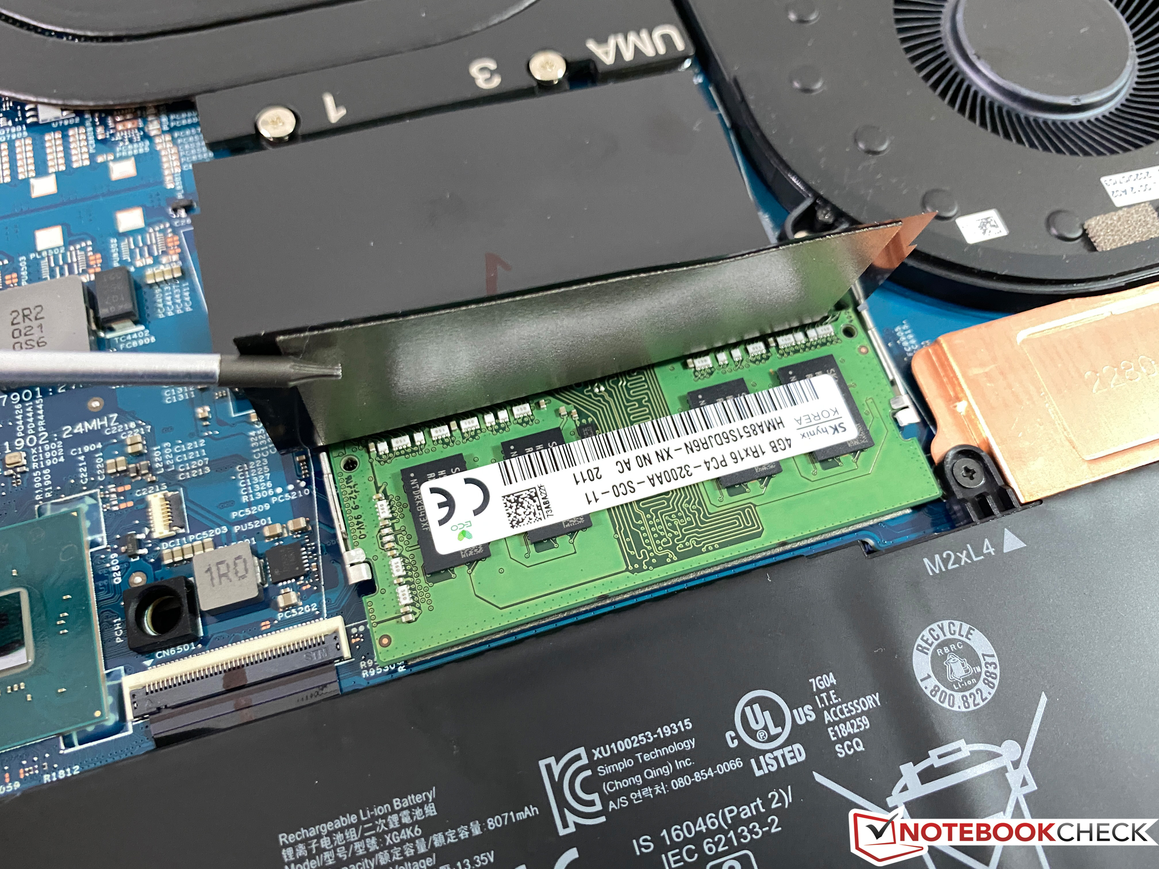 Dell XPS 17 9700 im Test MultimediaLaptop überzeugt mit mattem FHD