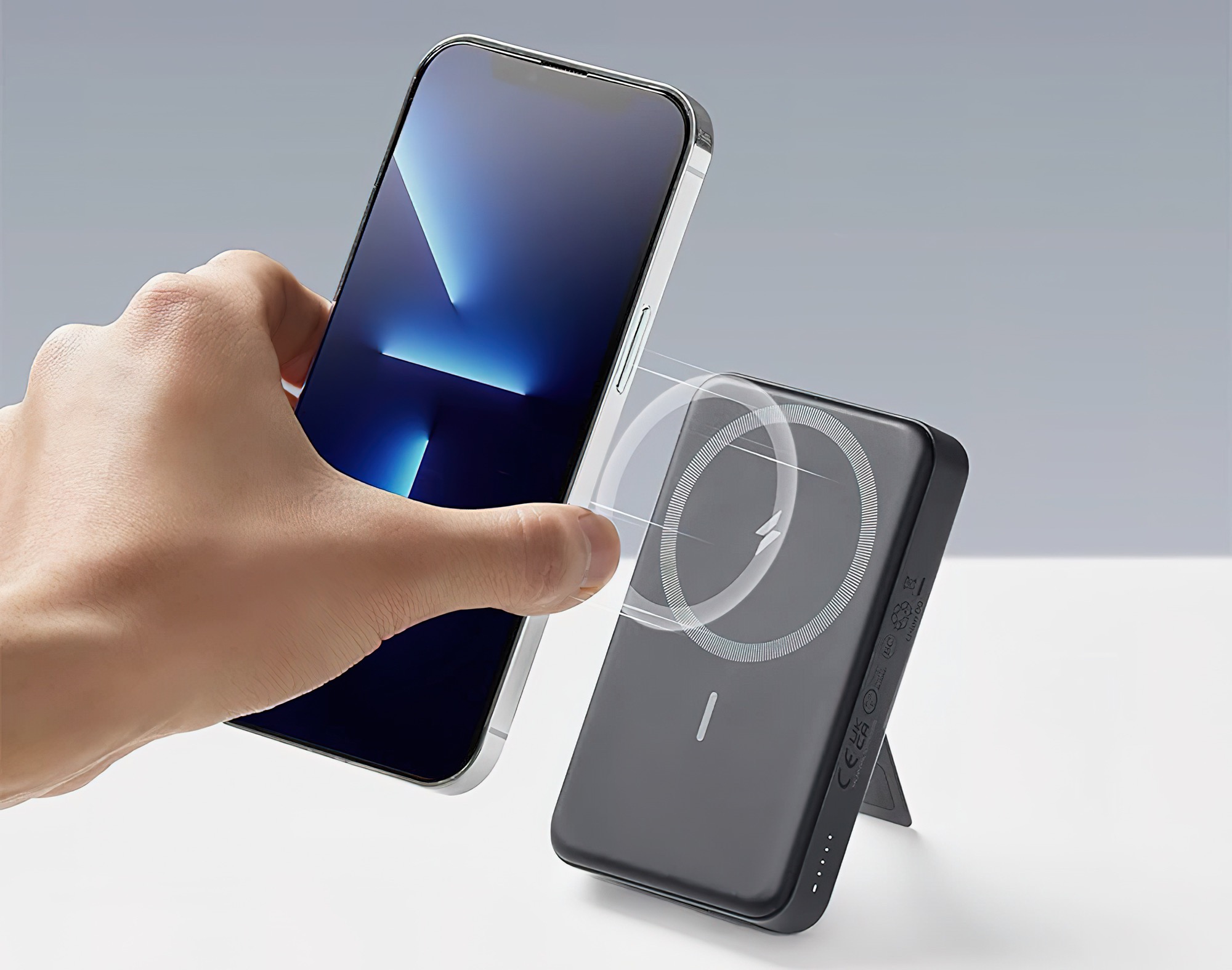 Anker präsentiert eine 10.000 mAh Power Bank mit MagSafe für das Apple