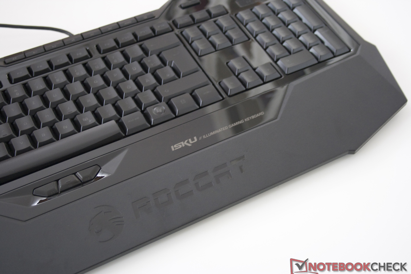 Kurz-Test Roccat Isku Gaming Tastatur - Notebookcheck.com Technik/FAQ